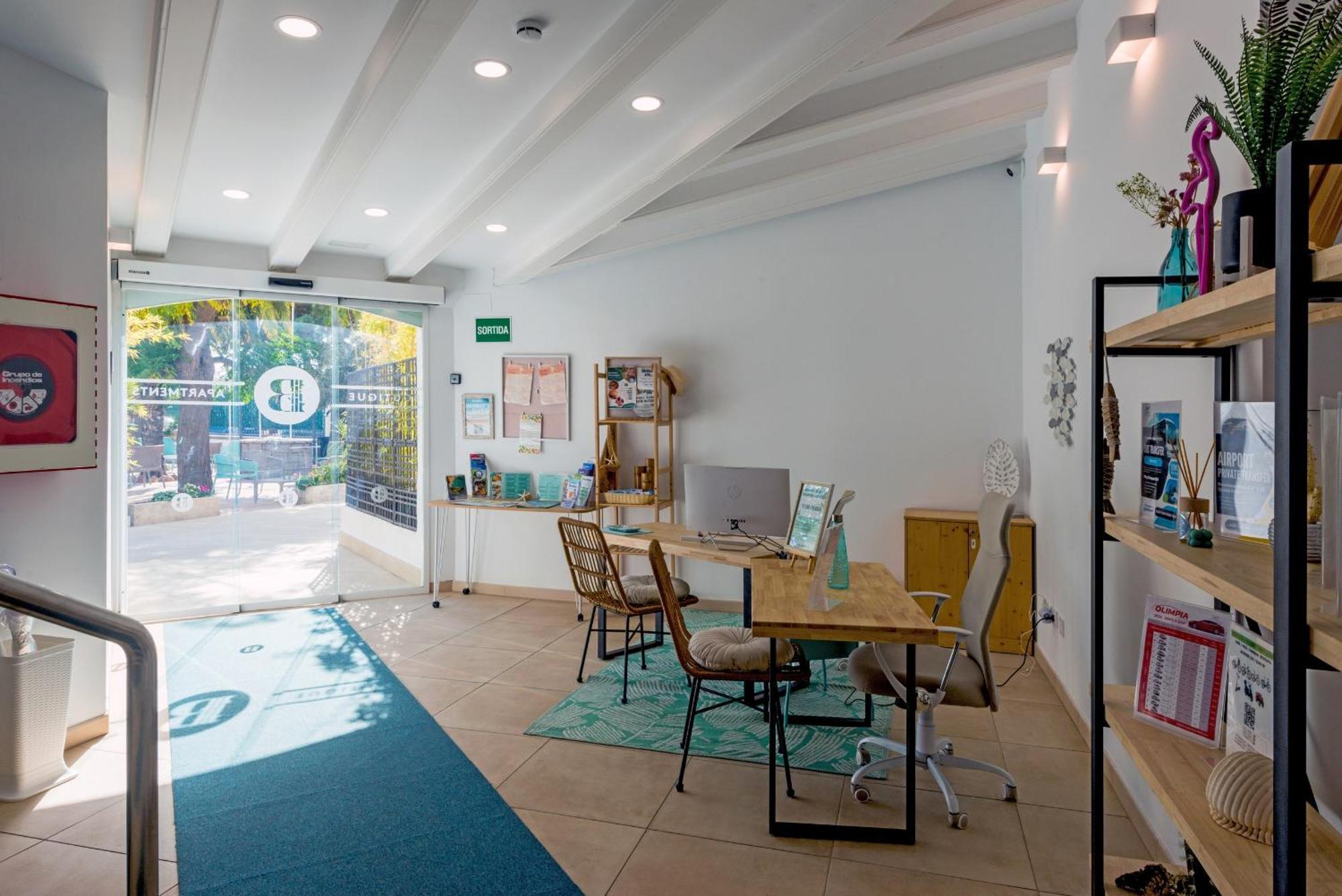 Bamblue Boutique Apartments Pineda de Mar Buitenkant foto