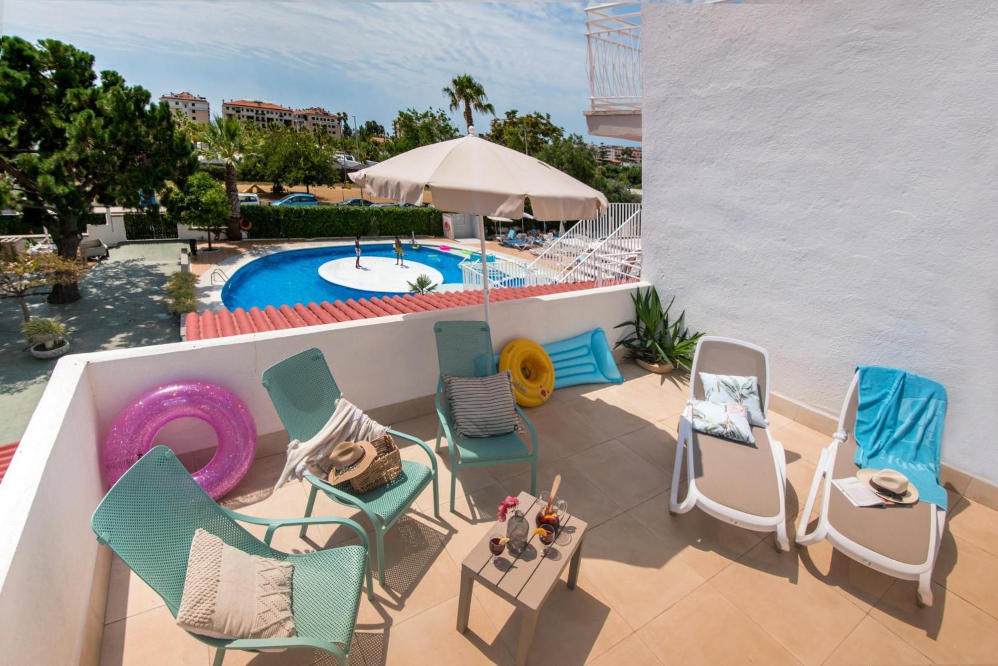 Bamblue Boutique Apartments Pineda de Mar Buitenkant foto