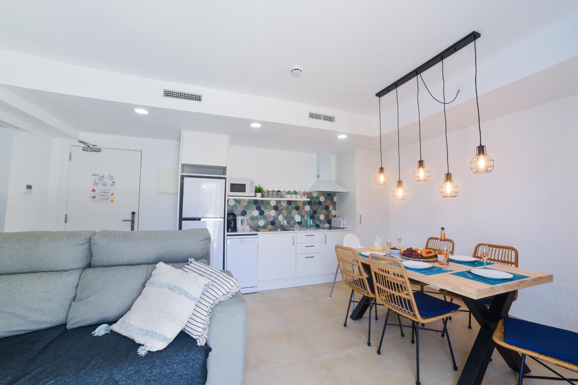 Bamblue Boutique Apartments Pineda de Mar Buitenkant foto