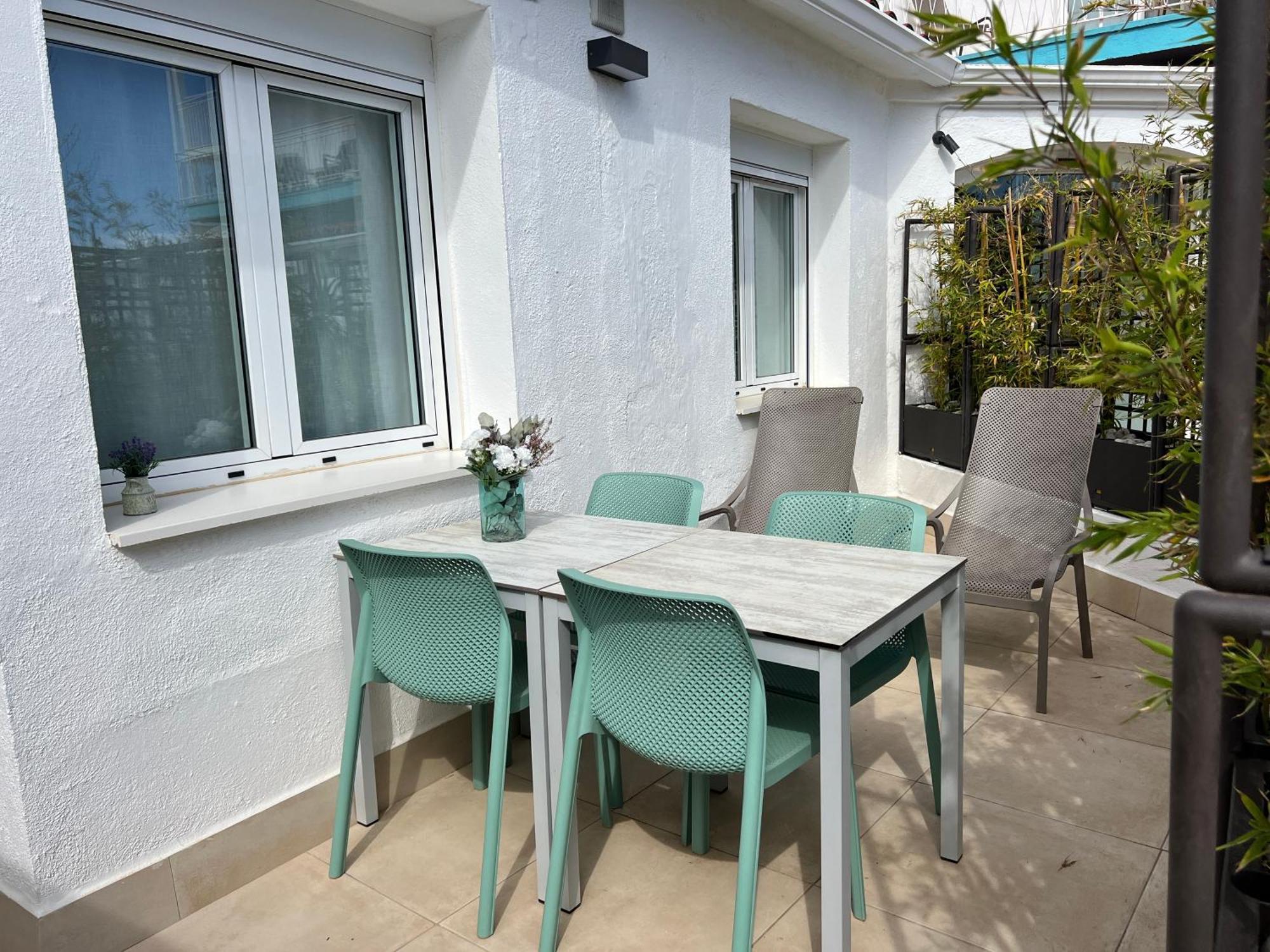 Bamblue Boutique Apartments Pineda de Mar Buitenkant foto